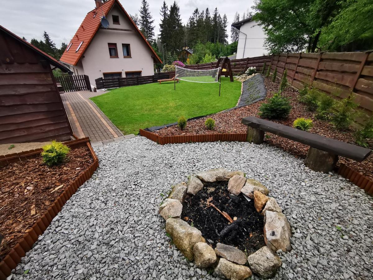 Wonder Home - Villa Vika Z Ogrodem, Z Miejscem Na Grilla I Ognisko Karpacz Exteriör bild